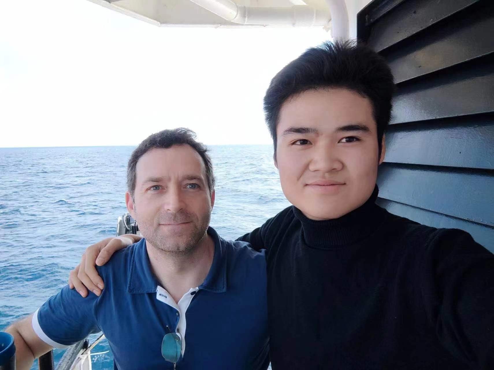 张小云，芷江罗卜田乡半冲村毛东田组人，2018级芷江职中兴港公司海员委培班学生，就业于上海打捞局